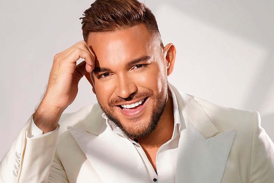 Antonio Vargas, portada en The Celebrity Times