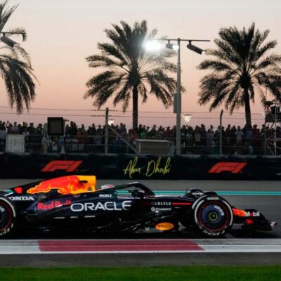 Red Bull presenta el RB22 con diseño retro y confirma a Ford como socio clave para la Fórmula 1 2026