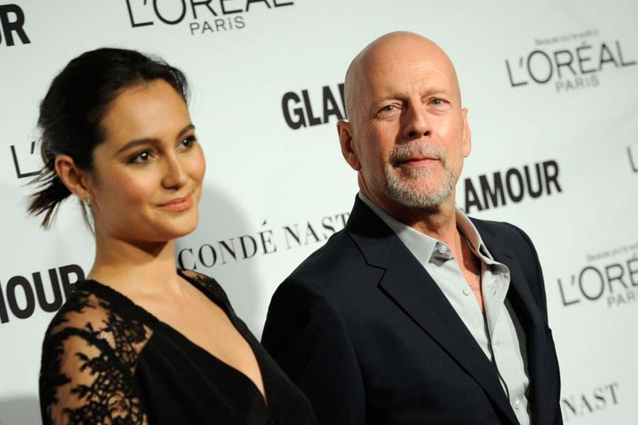 Esposa de Bruce Willis revela que el actor no sabe que padece demencia