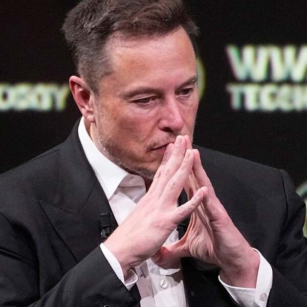 Elon Musk enfrenta demandas por impulsar un supuesto fraude previo a las elecciones presidenciales