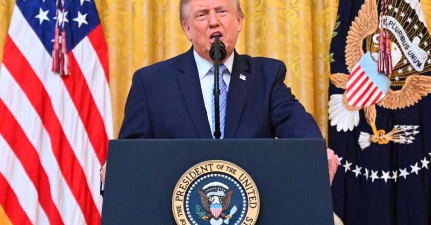 Donald Trump acusa a China de intervenir elecciones de EE.UU. en 2020 y anuncia desclasificación de documentos