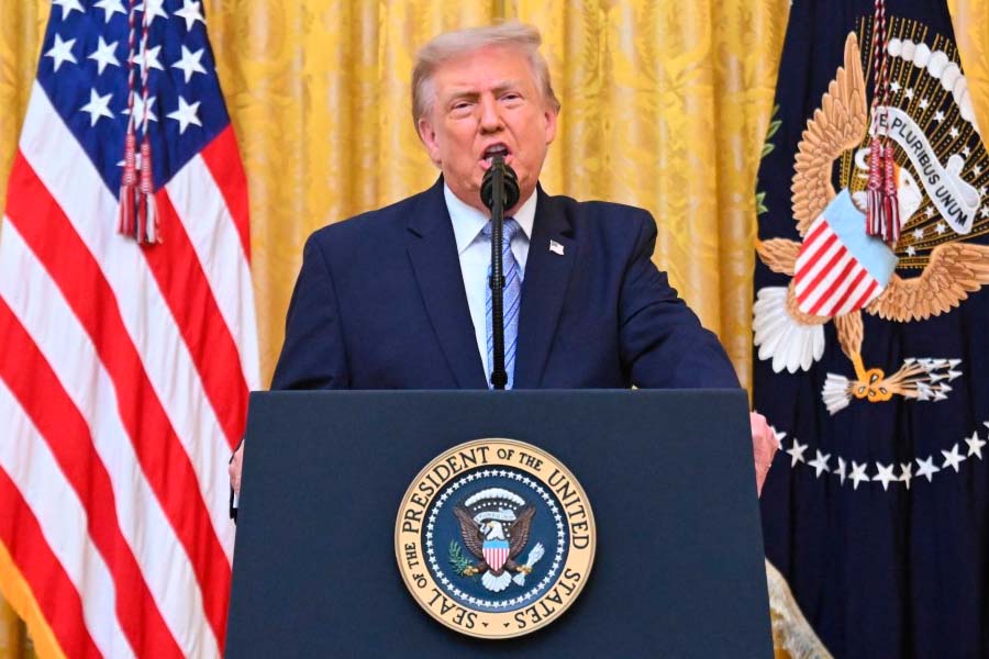 Donald Trump acusa a China de intervenir elecciones de EE.UU. en 2020 y anuncia desclasificación de documentos