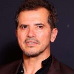 John Leguizamo, portada en The Celebrity Times