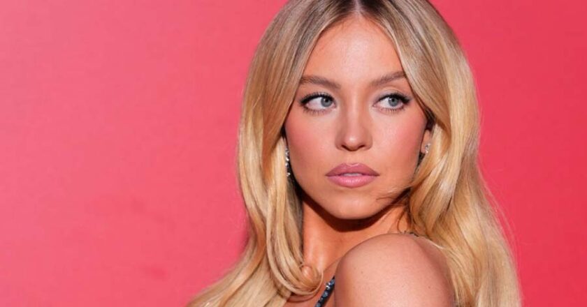 Sydney Sweeney desata polémica tras aparecer desnuda en nuevo comercial deportivo